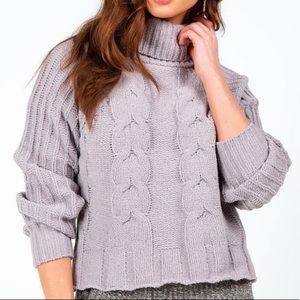 NWT Francesca's Harper Gray Sweater Super Soft!